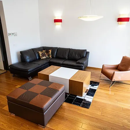 Presidential Luxe Apartment *